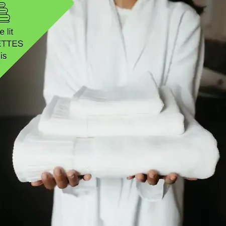 아파트 Grand T2 Jardin Wifi Parking Proche Gare 생캉탱