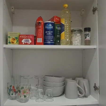 아파트 Grand T2 Jardin Wifi Parking Proche Gare 생캉탱