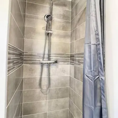 아파트 Grand T2 Jardin Wifi Parking Proche Gare *